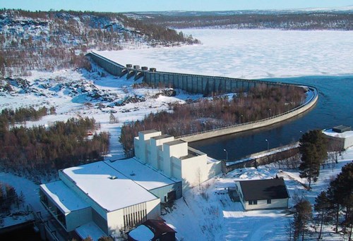 Skogfoss kraftverk og dammen