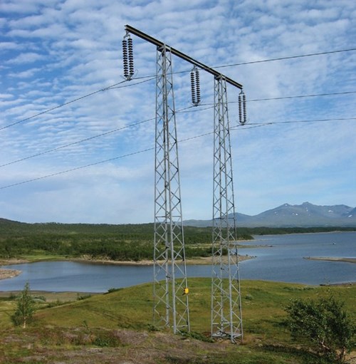 300 kV-ledningen Nea-Järpströmmen ved Sankåvollen